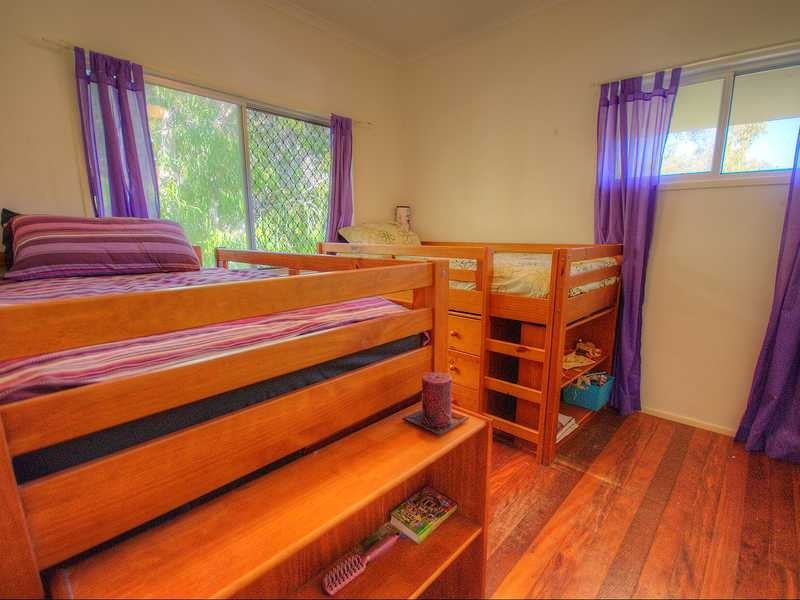 6 Flounder Street, South Gladstone QLD 4680