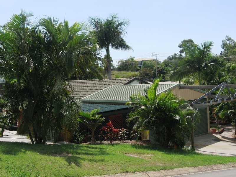 4 Stokes Street, Boyne Island QLD 4680