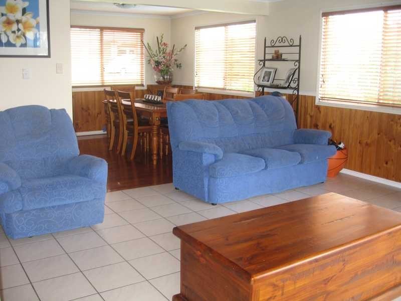 14 Chauvel Court, Boyne Island QLD 4680