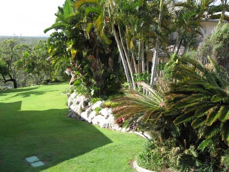 12 Charles Crescent, Tannum Sands QLD 4680