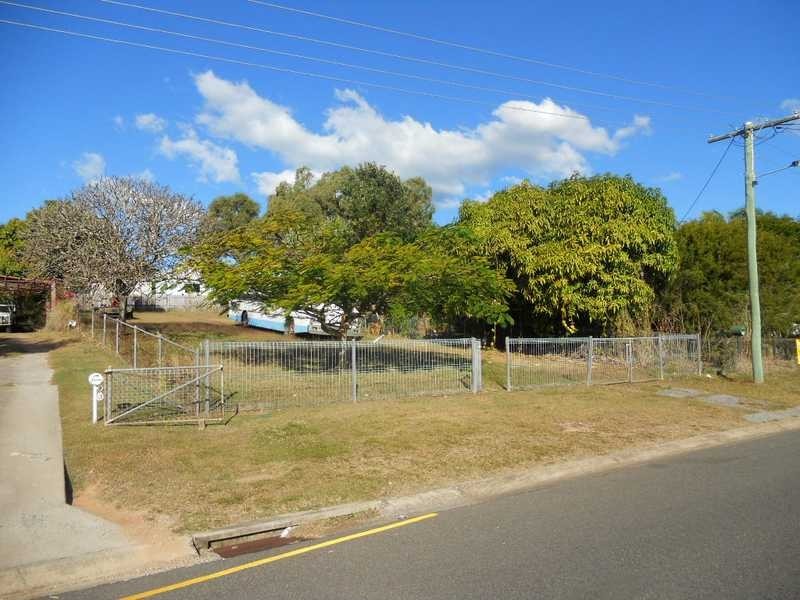 17-19 -21 Beach Avenue, Tannum Sands QLD 4680