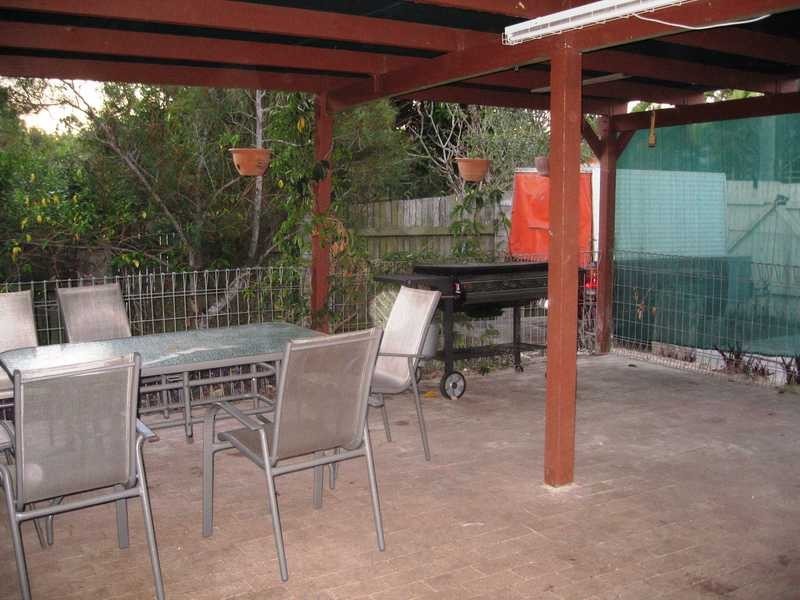 36 Latrobe Street, Tannum Sands QLD 4680