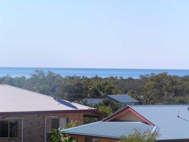 39 Lighthouse Drive, Boyne Island QLD 4680