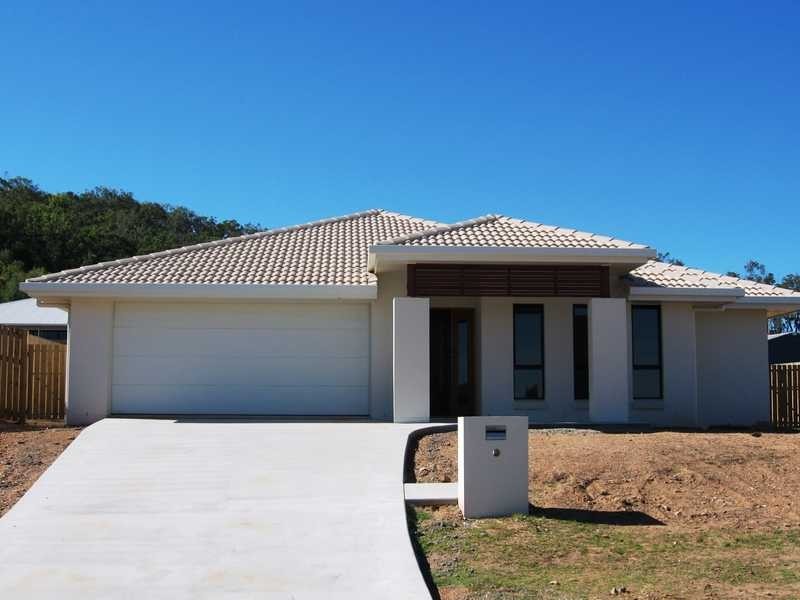 12 Jeana Close, Boyne Island QLD 4680