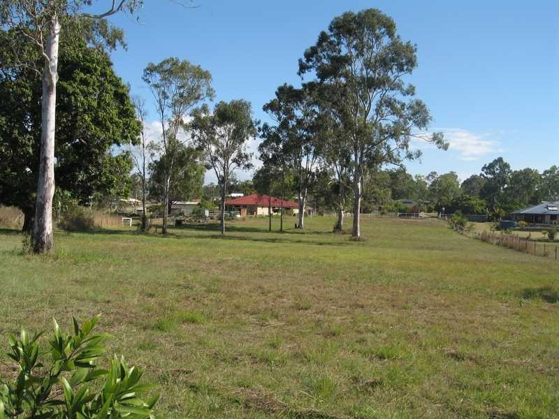 27 Dedekind Avenue, Benaraby QLD 4680