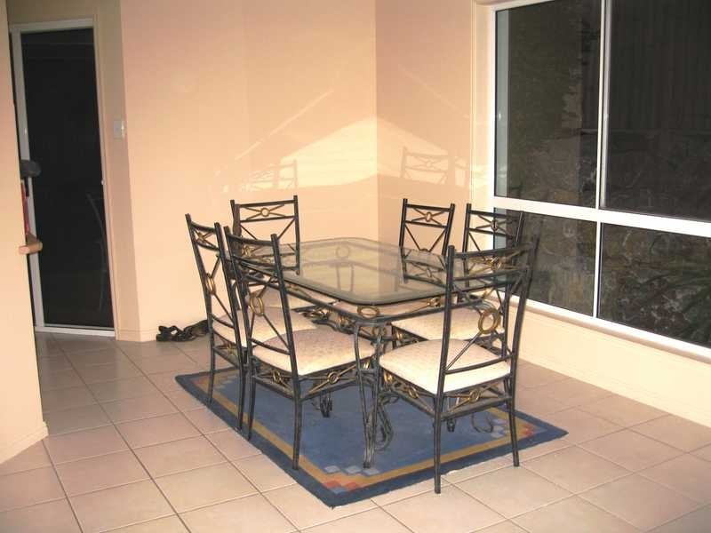 Unit 2/10 Elizabeth Street, Tannum Sands QLD 4680