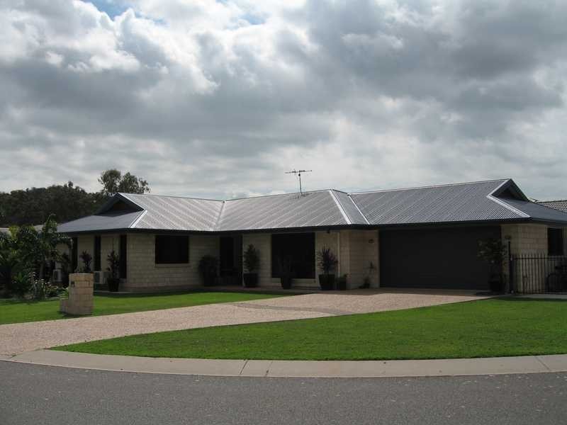 29 Golf View Drive, Boyne Island QLD 4680