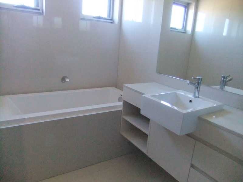 5/2 The Promenade, Boyne Island QLD 4680