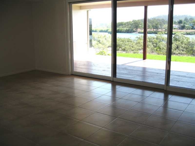 26 Riverside Drive, Tannum Sands QLD 4680