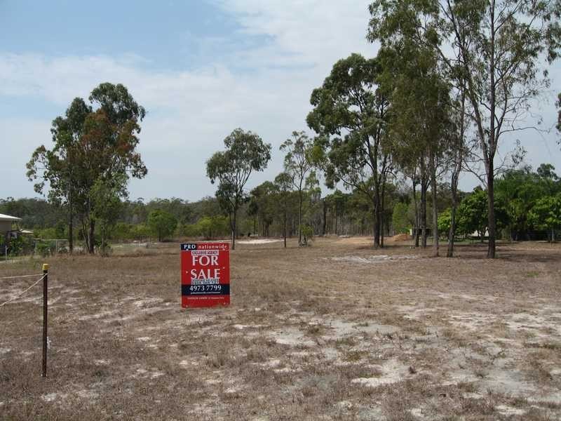 14 Ronpen Close, Tannum Sands QLD 4680