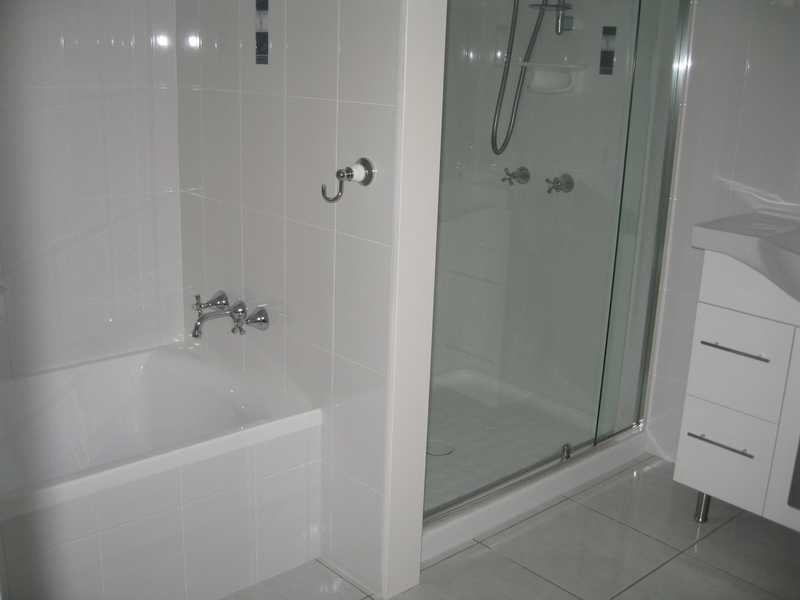 21 Marina Avenue, Boyne Island QLD 4680