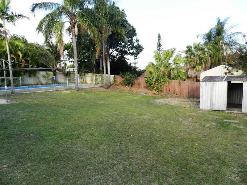 80 Malpas Street, Boyne Island QLD 4680