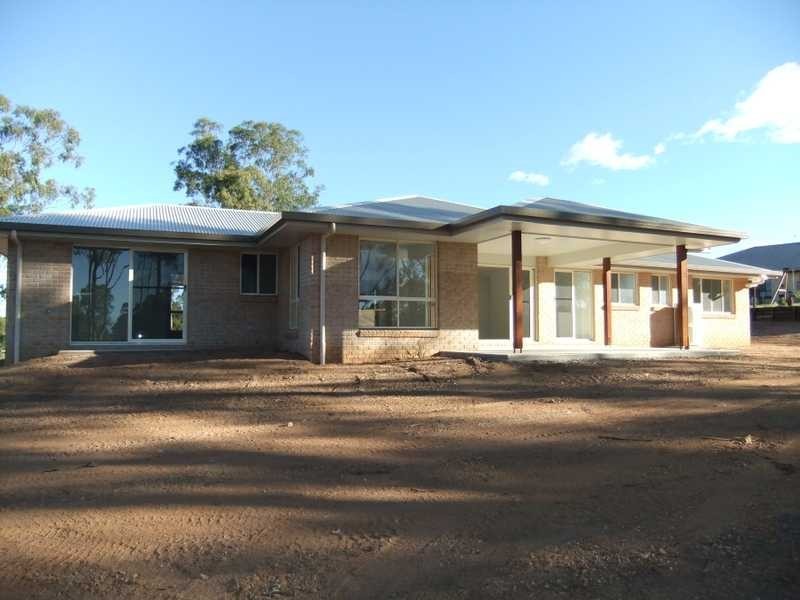 12 Hennie Drive, Benaraby QLD 4680