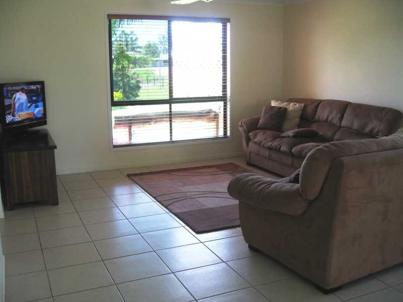 42 Ronald Crescent, Benaraby QLD 4680