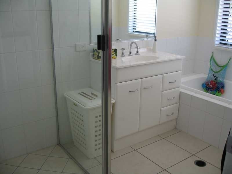 42 Ronald Crescent, Benaraby QLD 4680