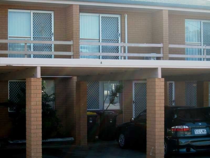 Unit 4/4 Elizabeth, Tannum Sands QLD 4680
