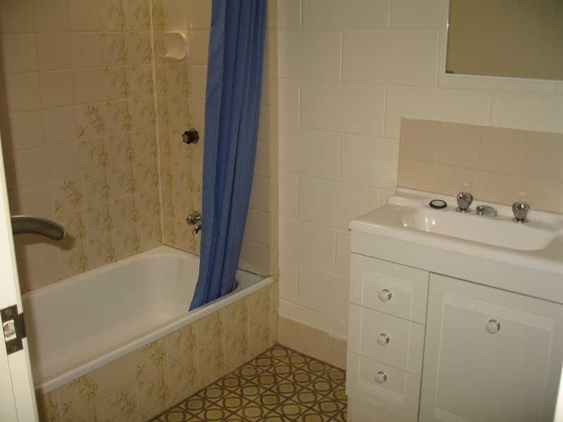 Unit 4/4 Elizabeth, Tannum Sands QLD 4680