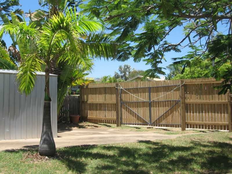 Unit 1/37 Tyson Crescent, Tannum Sands QLD 4680