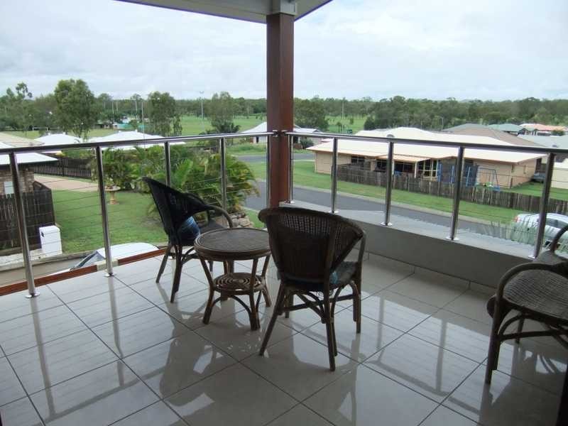54 GOLF VIEW DRIVE, Boyne Island QLD 4680