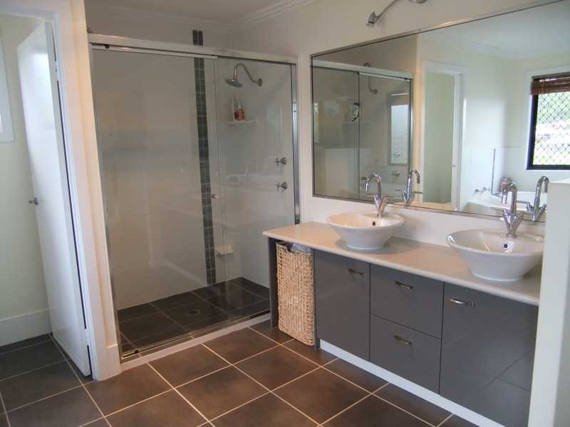 54 GOLF VIEW DRIVE, Boyne Island QLD 4680