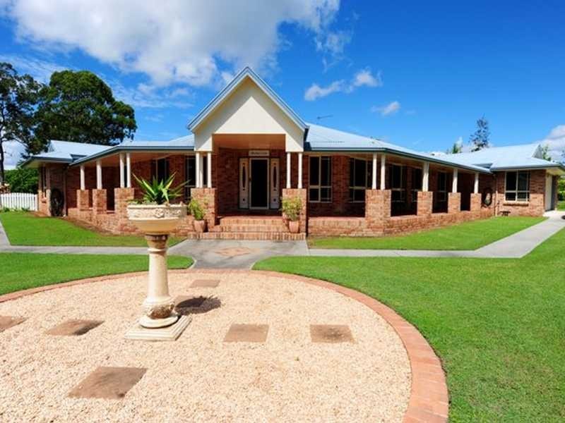 9a Golden Avenue, Tannum Sands QLD 4680