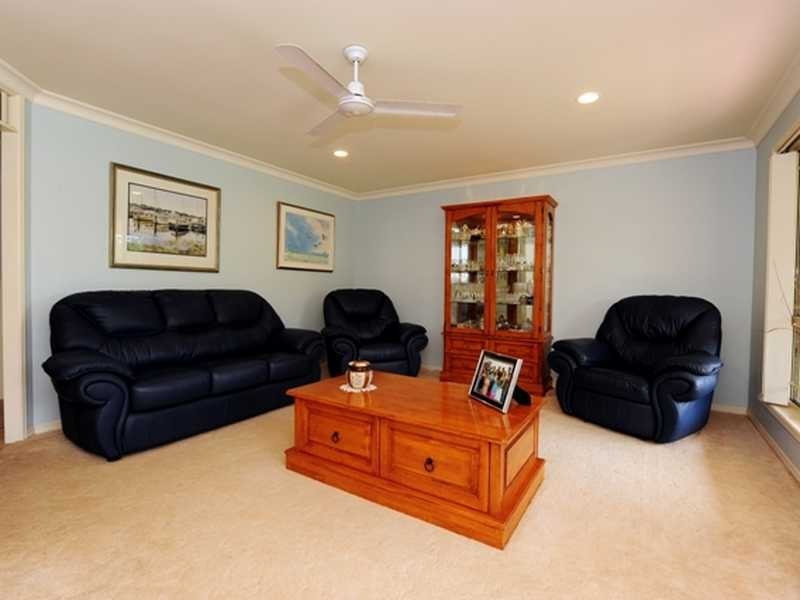 9a Golden Avenue, Tannum Sands QLD 4680