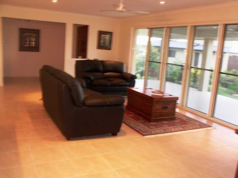 13 Stoney Court, Tannum Sands QLD 4680