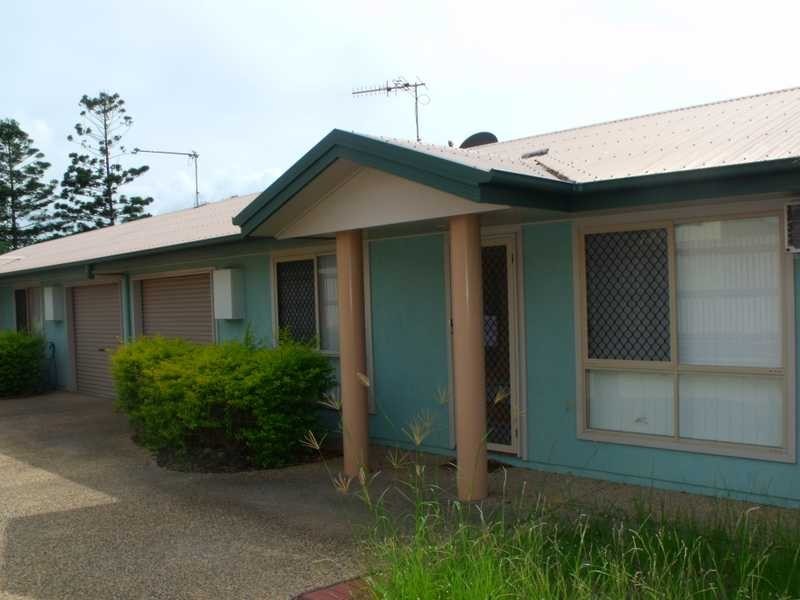 Unit/2/13 Derby Street, Gladstone QLD 4680