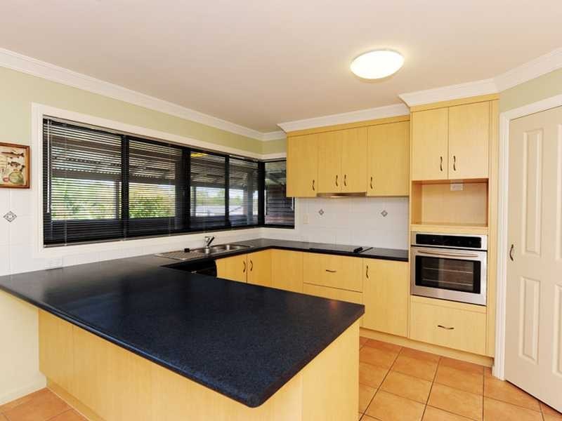 33 Pryde Street, Tannum Sands QLD 4680