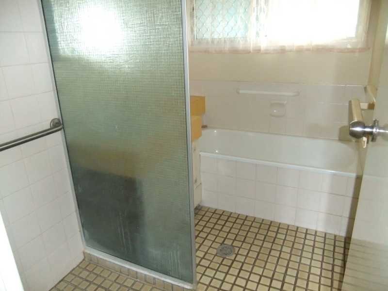 14 Chapple Crt, Boyne Island QLD 4680