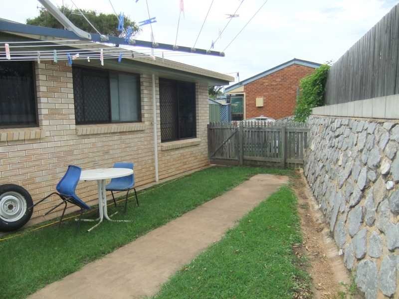 Unit 2/37 Tyson Crescent, Tannum Sands QLD 4680