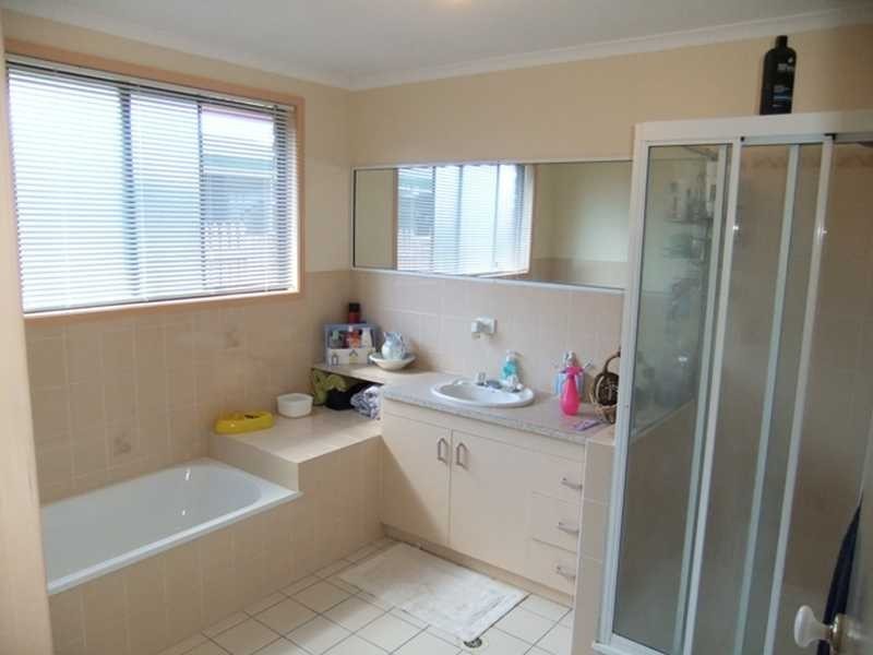 2 Denchley Street, Tannum Sands QLD 4680