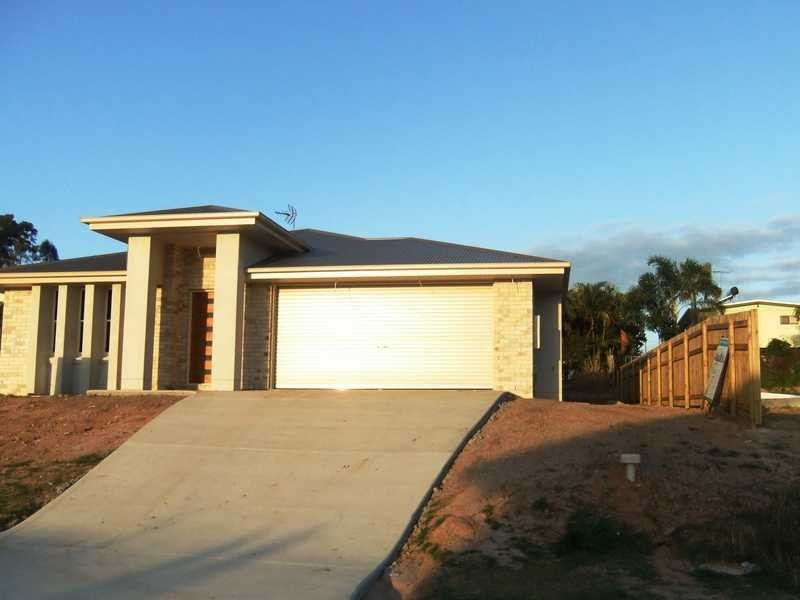 37 BAUHINIA STREET, Boyne Island QLD 4680