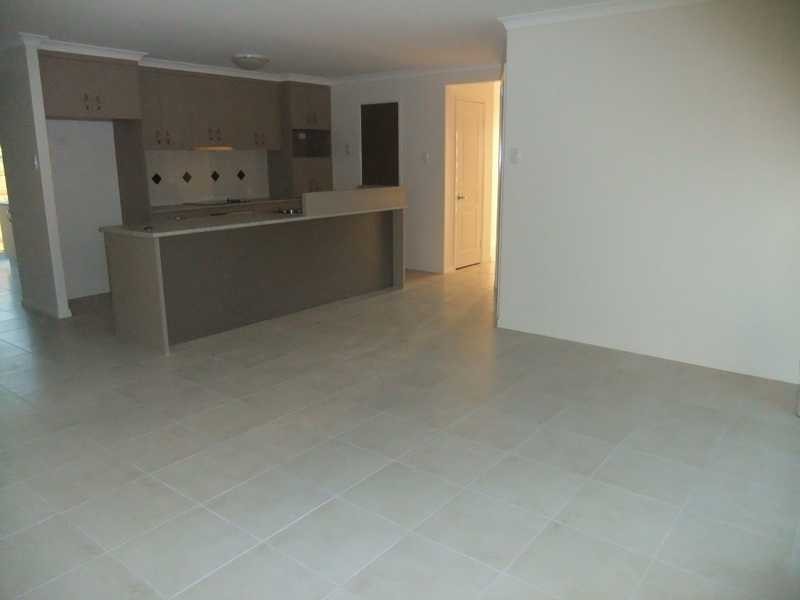 37 BAUHINIA STREET, Boyne Island QLD 4680