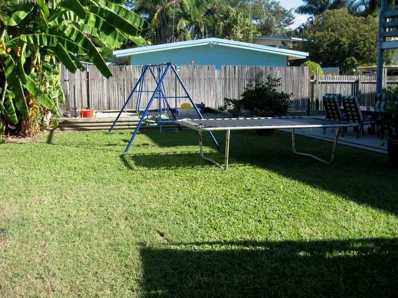 5 Richmond Court, Boyne Island QLD 4680