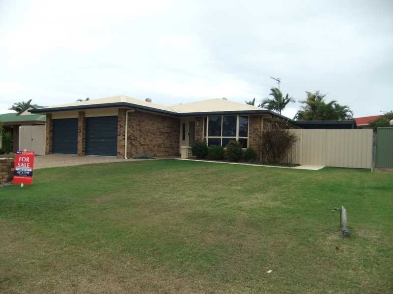 32 Geoffrey Thomas Drive, Tannum Sands QLD 4680