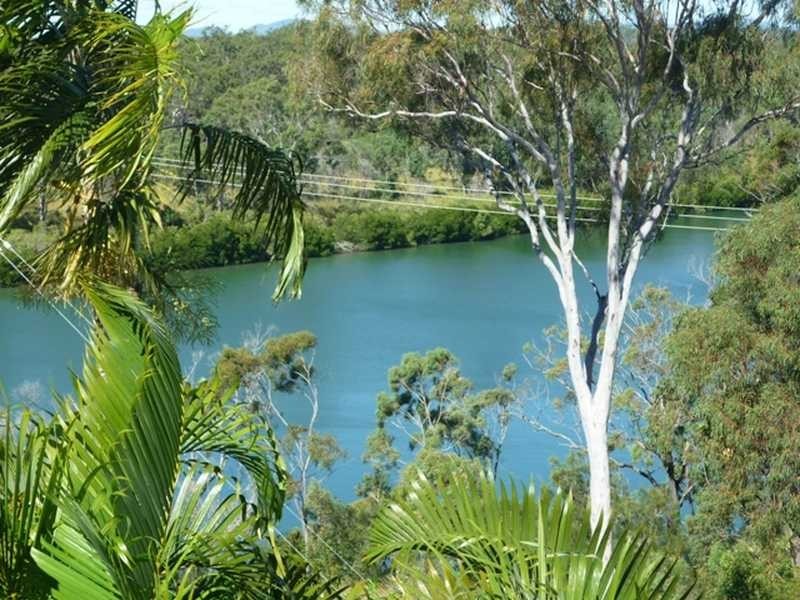 13 Alpine Avenue, Boyne Island QLD 4680