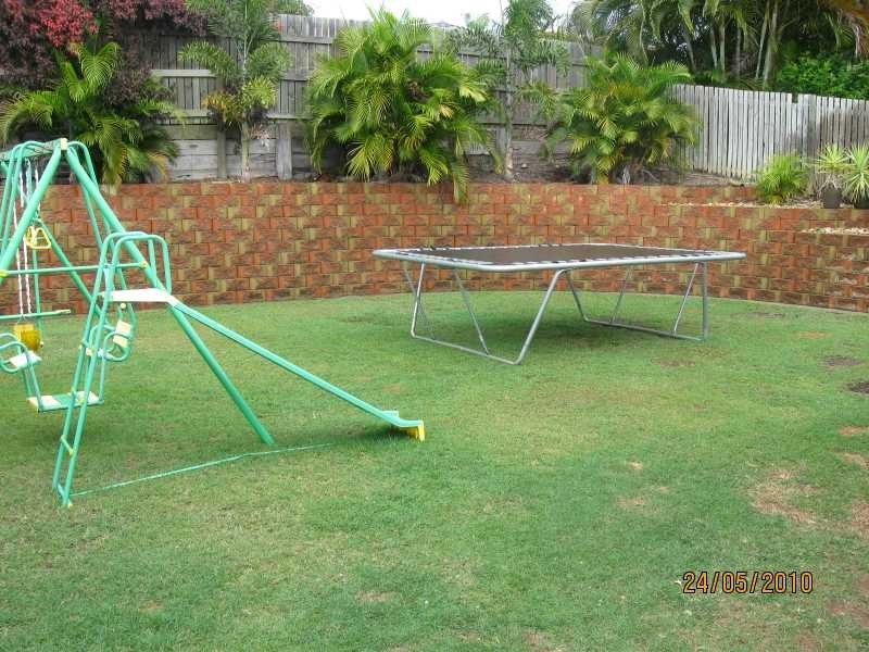 27 Beltana Drive, Boyne Island QLD 4680