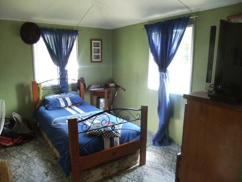 50 Wadeleigh Street, Bororen QLD 4678