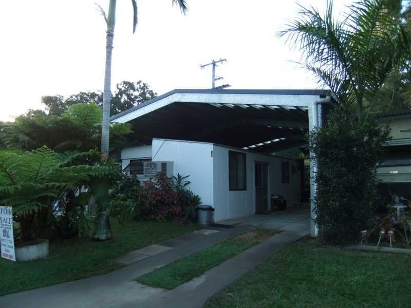 20 Queen Street, Boyne Island QLD 4680