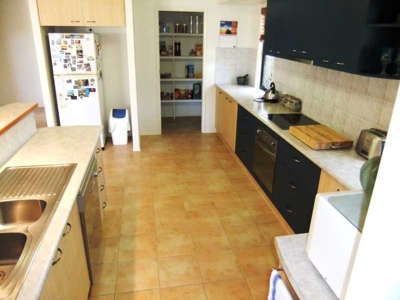 8 Tina Drive, Tannum Sands QLD 4680