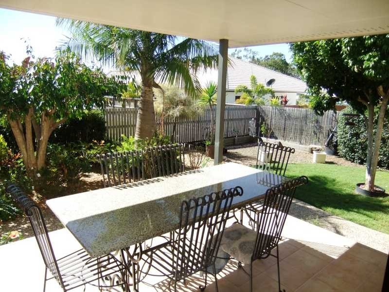 8 Tina Drive, Tannum Sands QLD 4680