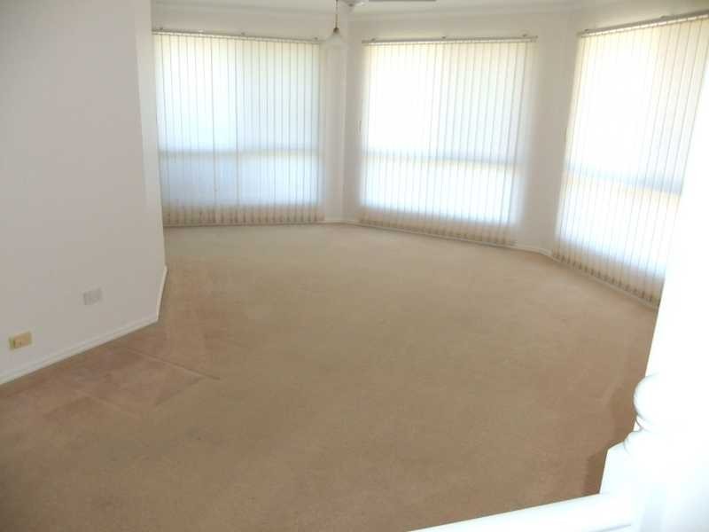 7 Wyndham Avenue, Boyne Island QLD 4680