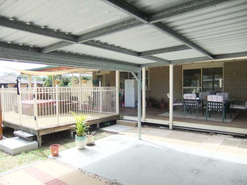 43 Geoffrey Thomas Drive, Tannum Sands QLD 4680
