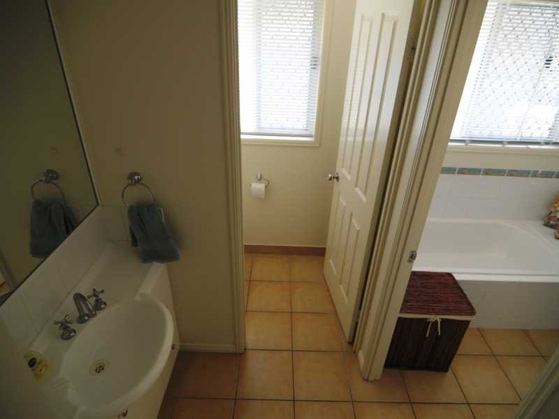 4 RIVERSIDE DRIVE, Tannum Sands QLD 4680