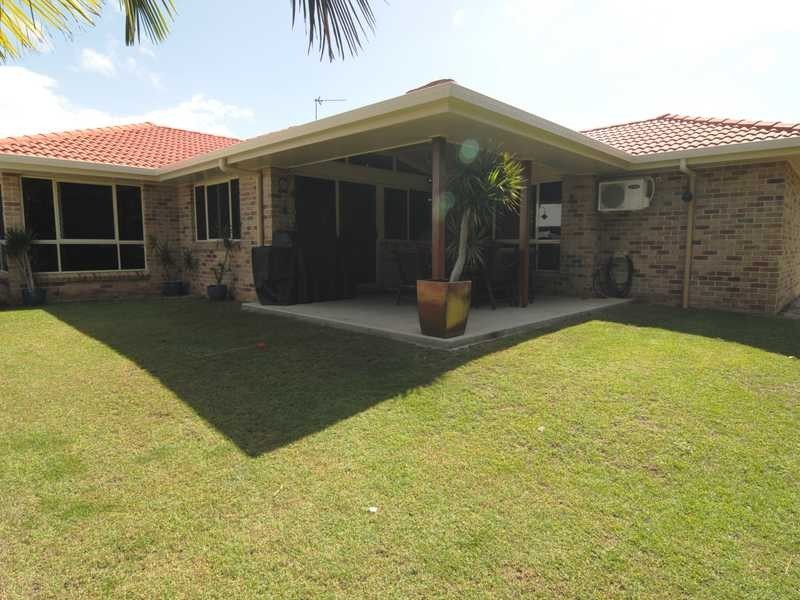 4 RIVERSIDE DRIVE, Tannum Sands QLD 4680