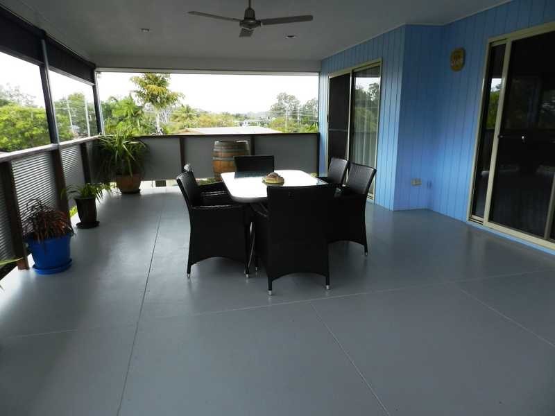 6 Helena Court, Boyne Island QLD 4680