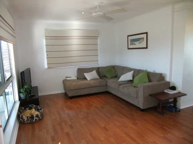 71 Booth Avenue, Tannum Sands QLD 4680