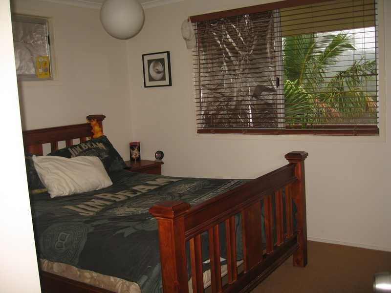 28 Sayre Crescent, Boyne Island QLD 4680