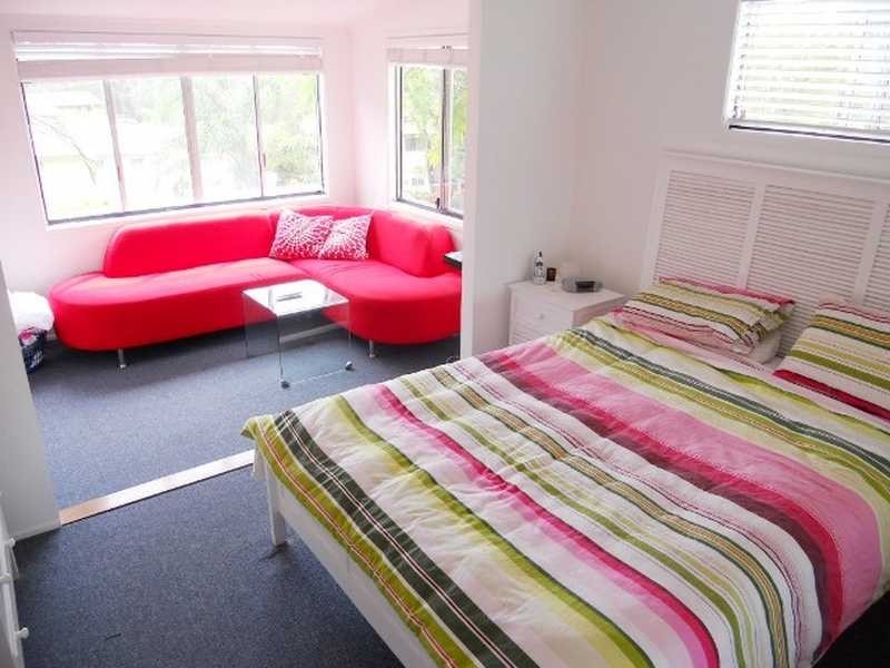 112 Malpas Street, Boyne Island QLD 4680